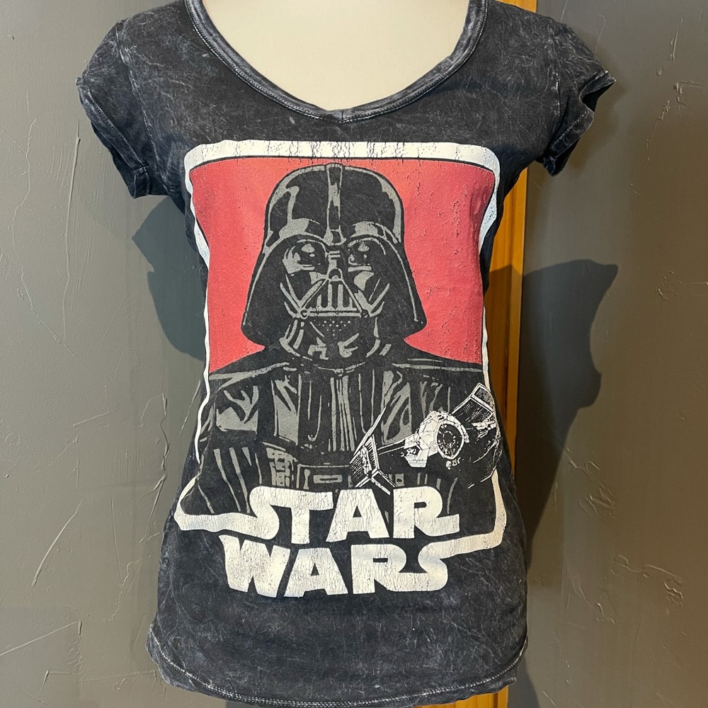 Star Wars tee